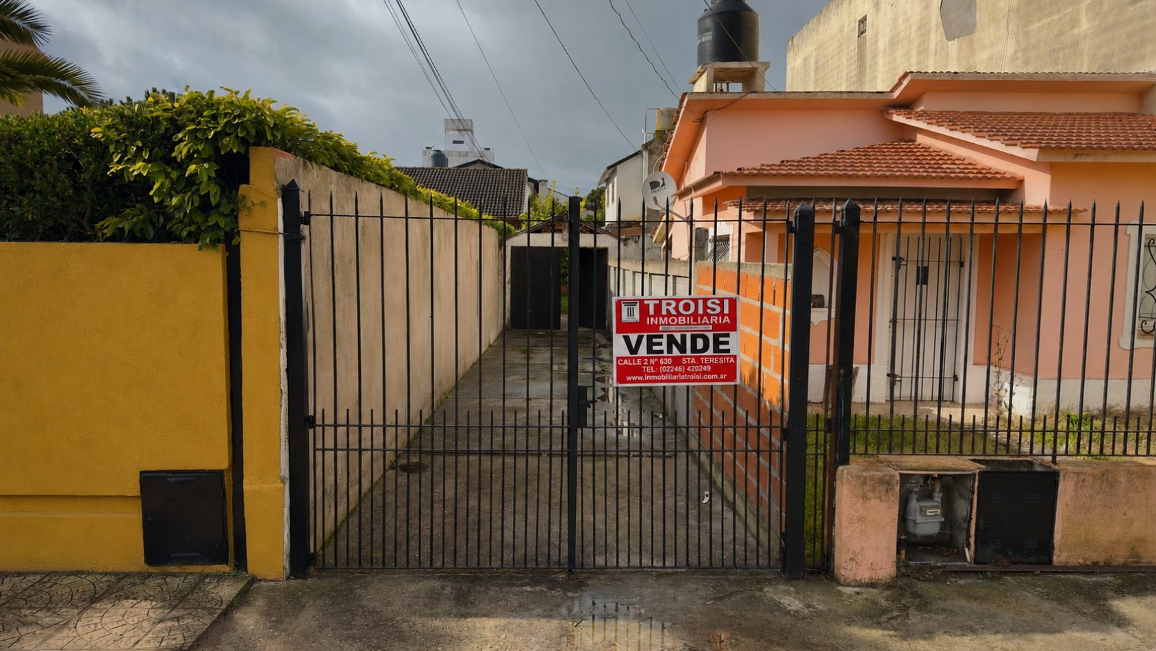 V53 - Chalet 3 ambientes - Calle 6 e/30 y 31