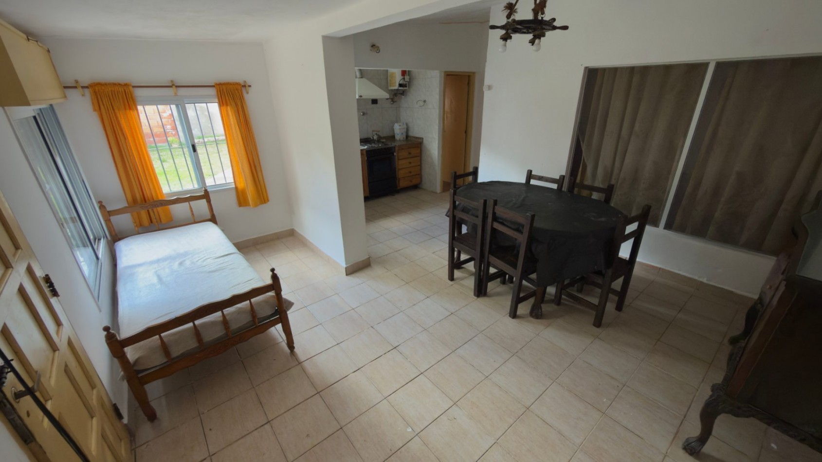 V53 - Chalet 3 ambientes - Calle 6 e/30 y 31