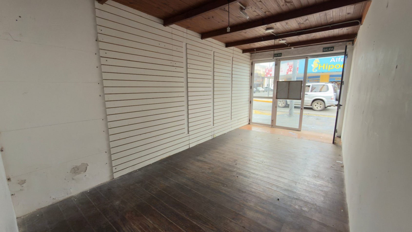 A4 - Local Calle 2 N°696 Esq. 34