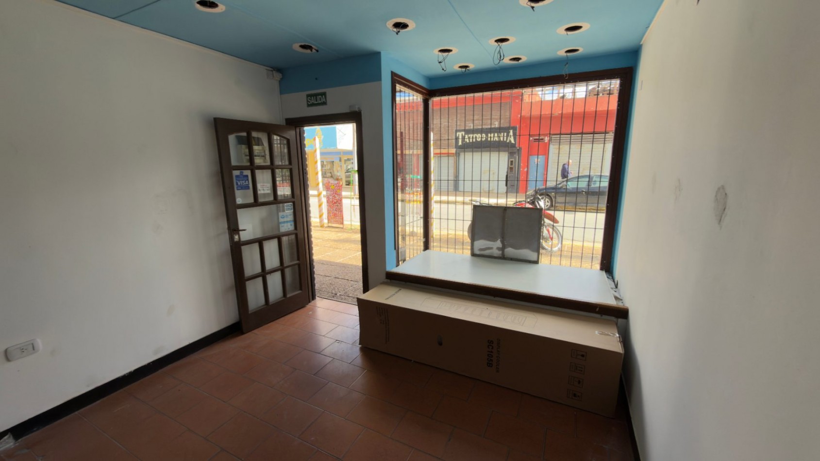 A3 - Local Calle 2 N°680 e/ 33 y 34