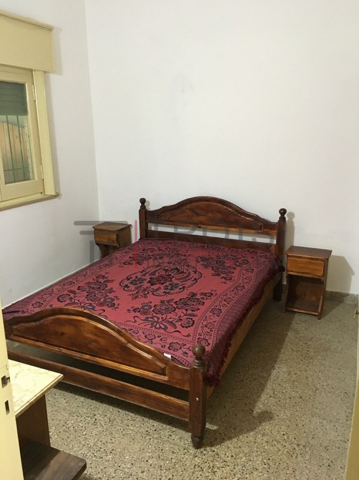 V37 - Chalet 3 ambientes + Monoambiente -  Calle 30 e/ 5 y 6
