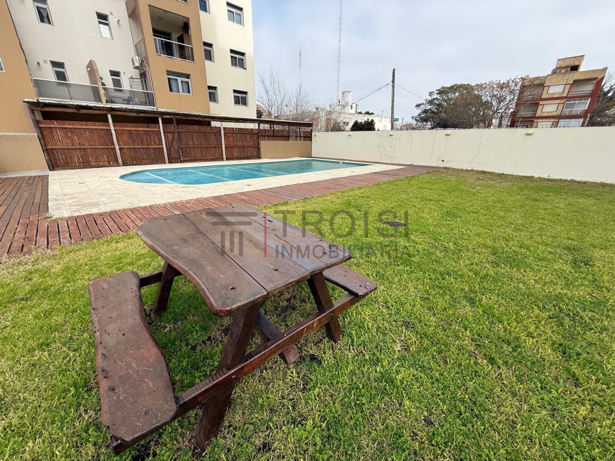 A2 - Depto. 2 ambientes - Av. 41 e/2 y 3