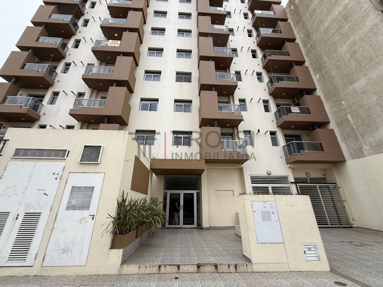 A2 - Depto. 2 ambientes - Av. 41 e/2 y 3