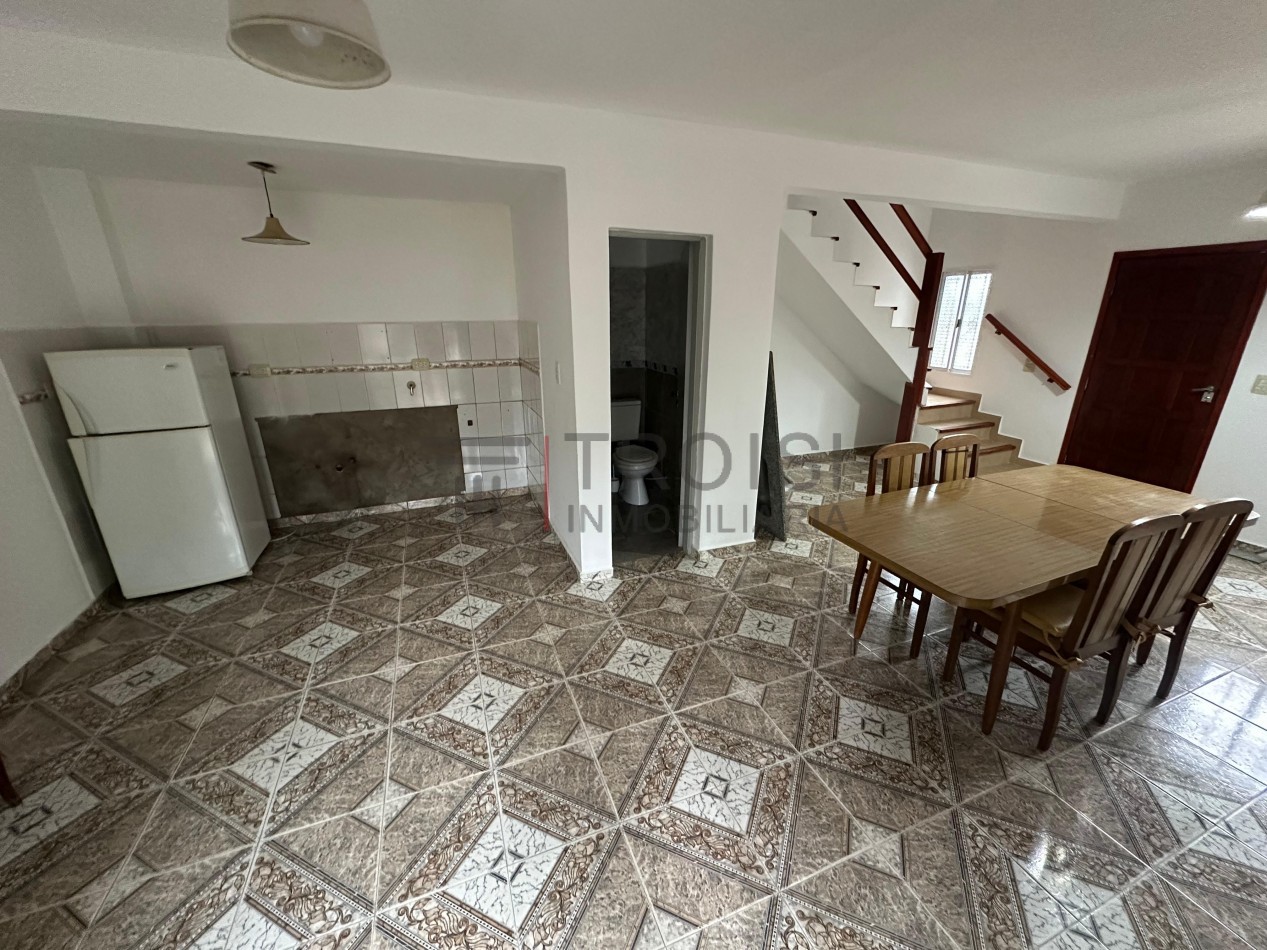 V3A - Duplex 3 ambientes - Calle 49 e/5 y 6