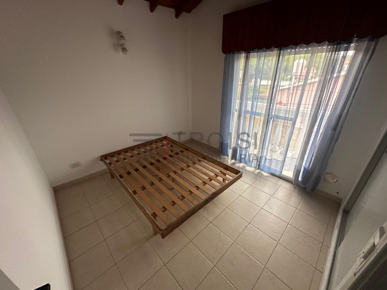 V3B - Duplex 3 ambientes - Calle 49 e/ 5 y 6