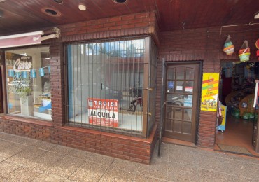 A3 - Local Calle 2 N°680 e/ 33 y 34